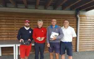 612fa1f059678_podium1resrie.jpg